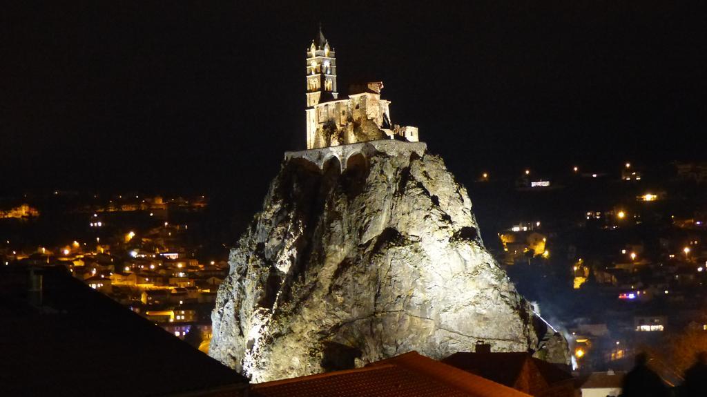 Le Gite Du Velay Bains Dış mekan fotoğraf